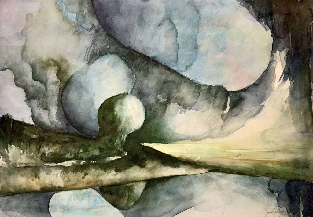 Abstracte aquarel van Jeroen Coenders van de Eempolder met organische groene vormen en reflecties in het water onder een zachte, gelaagde lucht.