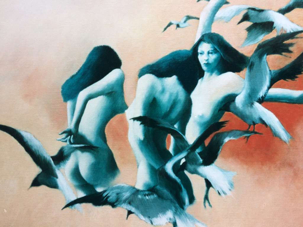 Schilderij 'Meeuwen' door Jeroen Coenders met een dynamische gelaagdheid van vrouwelijke naakten en vliegende meeuwen in blauw- en oranjetinten.