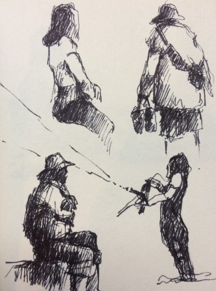 Expressieve pentekening van Jeroen Coenders met diverse figuren op het strand, waaronder zittende personen en een wandelaar met een hoed, vastgelegd in snelle schetslijnen.