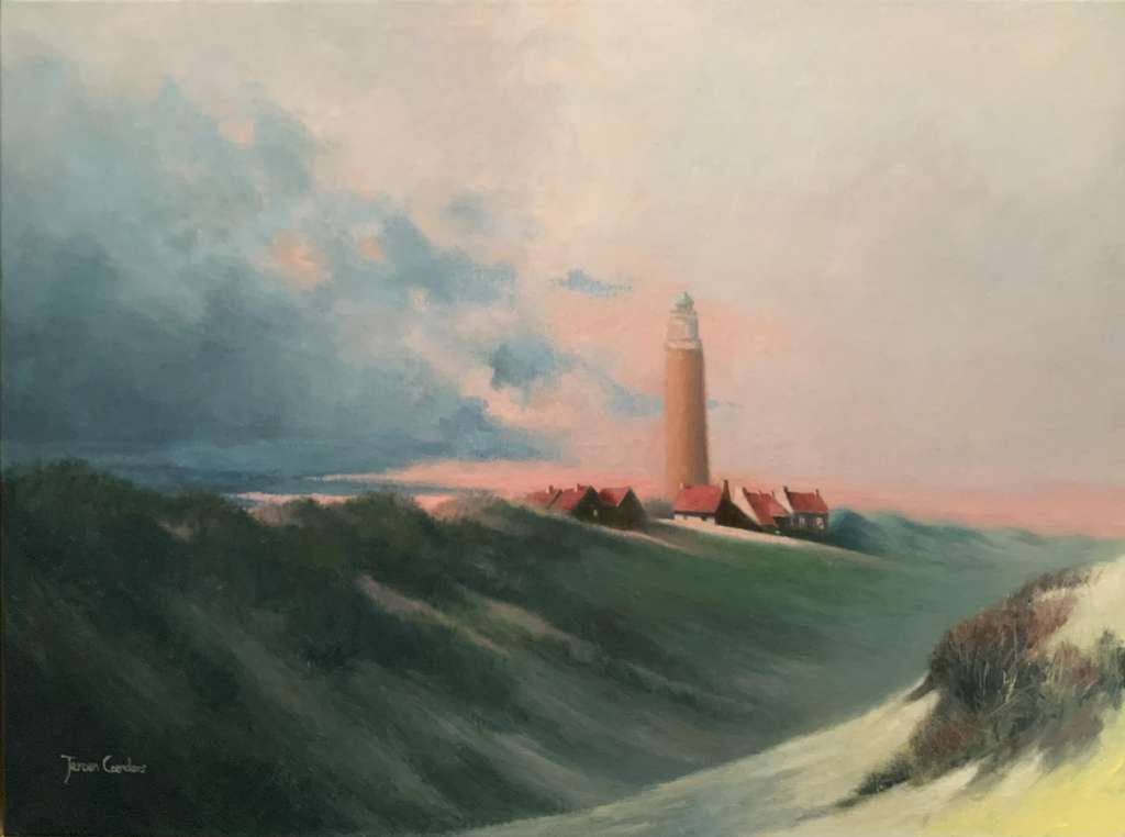 Schilderij Texel-5-Jeroen-Coenders door Jeroen Coenders van een vuurtoren en omliggende huizen op een duinlandschap tijdens een sfeervolle zonsondergang.